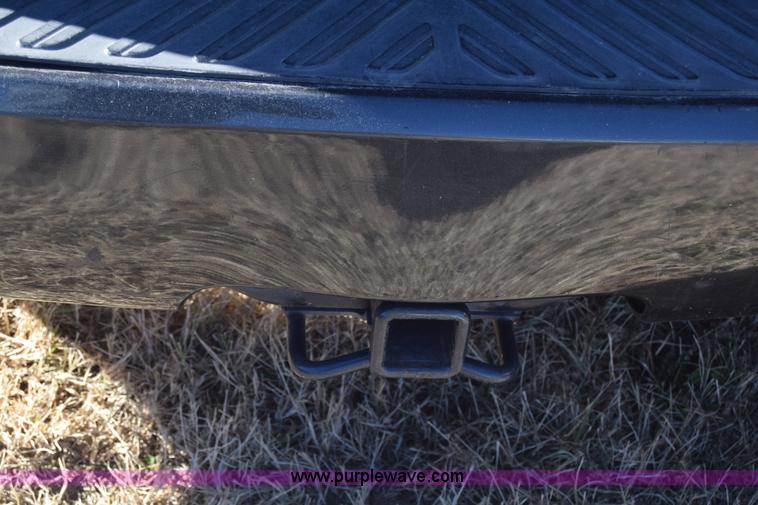 image for item BO9595 2003 GMC Envoy XL SUV