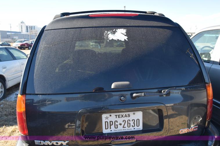 image for item BO9595 2003 GMC Envoy XL SUV