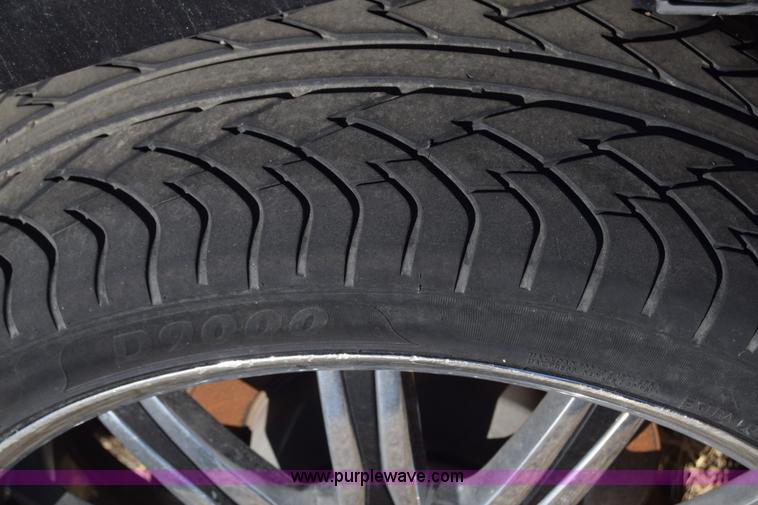 image for item BO9595 2003 GMC Envoy XL SUV