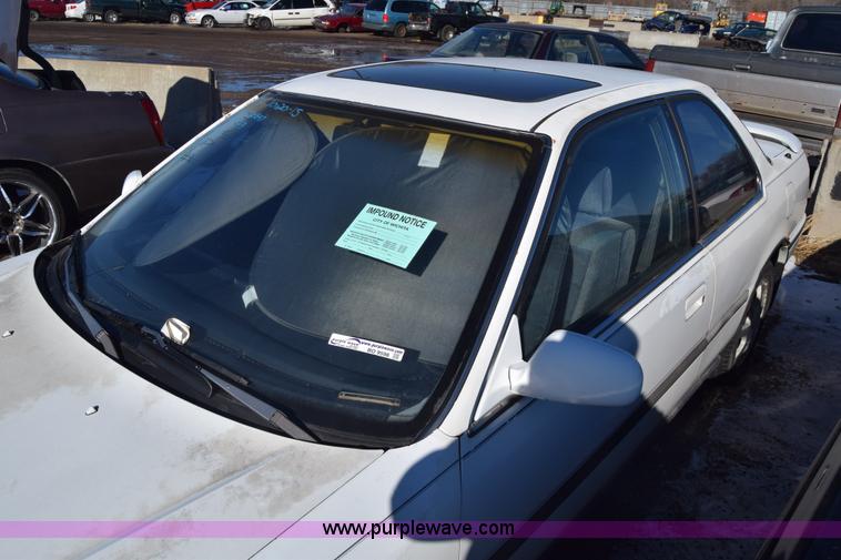 image for item BO9598 1992 Honda Accord EX