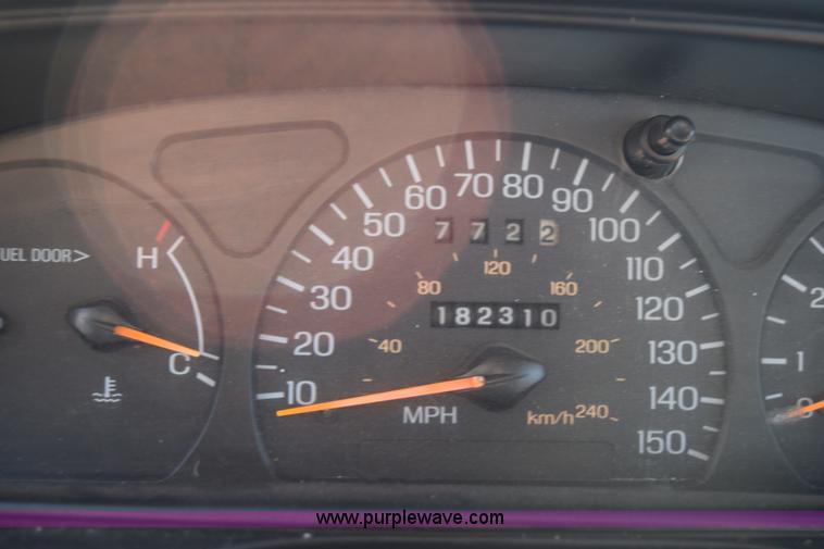 image for item BO9599 1997 Ford Taurus SHO