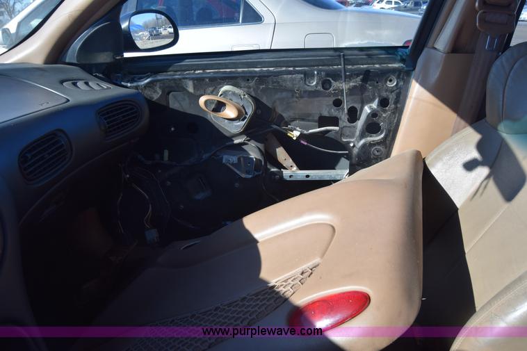 image for item BO9599 1997 Ford Taurus SHO