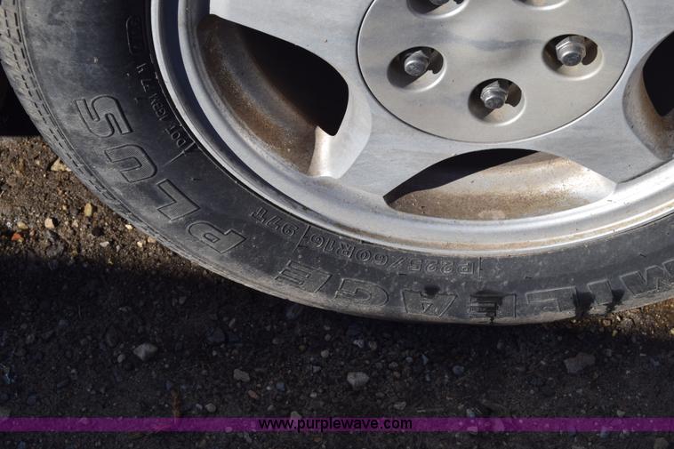 image for item BO9599 1997 Ford Taurus SHO