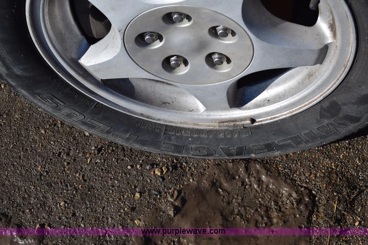 image for item BO9599 1997 Ford Taurus SHO