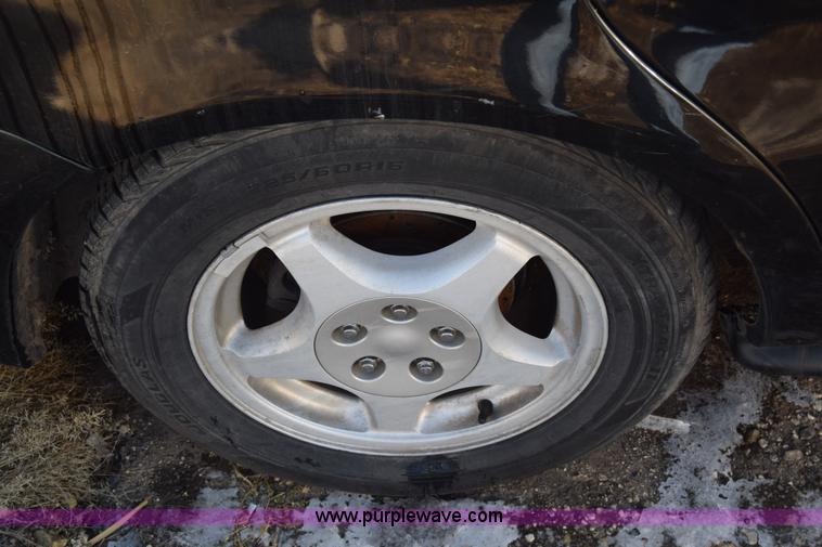 image for item BO9599 1997 Ford Taurus SHO