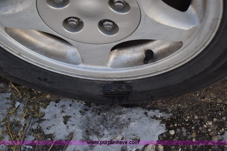 image for item BO9599 1997 Ford Taurus SHO