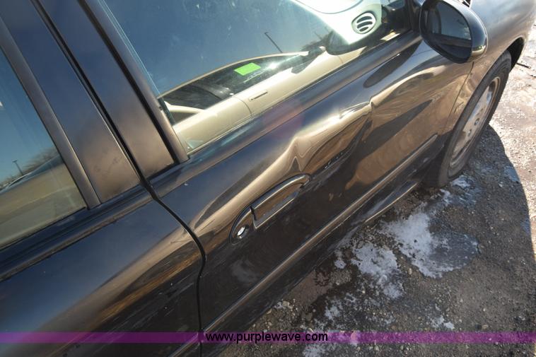 image for item BO9599 1997 Ford Taurus SHO