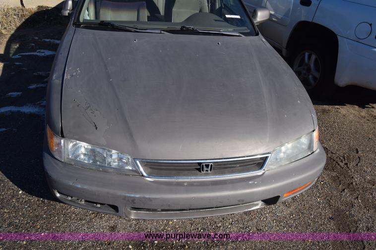 image for item BO9601 1997 Honda Accord LX