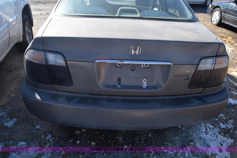 image for item BO9601 1997 Honda Accord LX