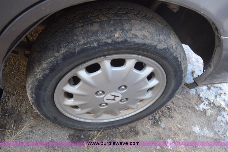 image for item BO9601 1997 Honda Accord LX