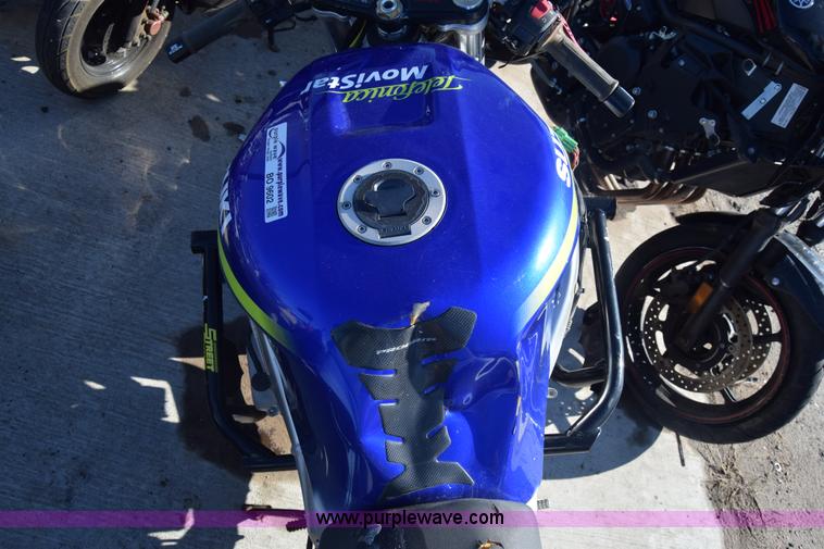 image for item BO9602 2002 Suzuki GSX-R600 motorcycle