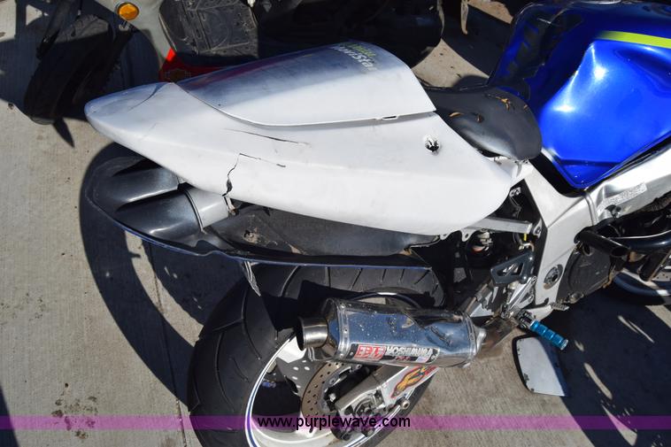 image for item BO9602 2002 Suzuki GSX-R600 motorcycle