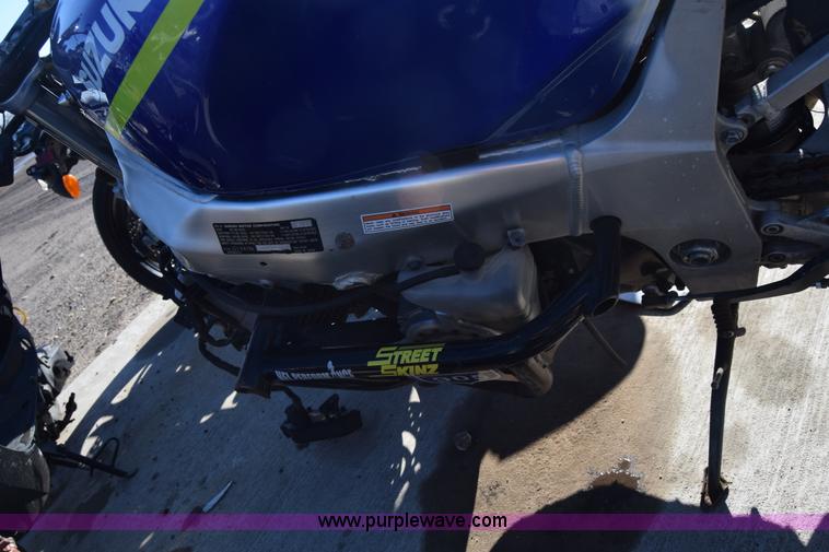 image for item BO9602 2002 Suzuki GSX-R600 motorcycle