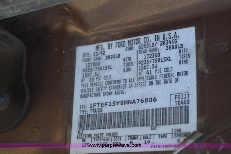 image for item BO9604 1992 Ford F150 pickup truck