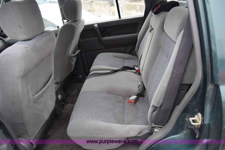 image for item J7077 1996 Isuzu Trooper SUV