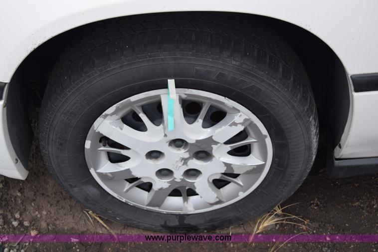 image for item J7078 2004 Chevrolet Impala