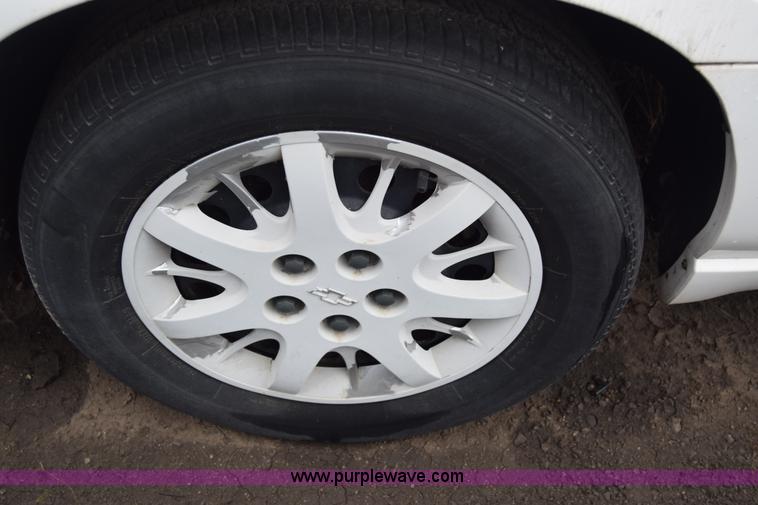 image for item J7078 2004 Chevrolet Impala