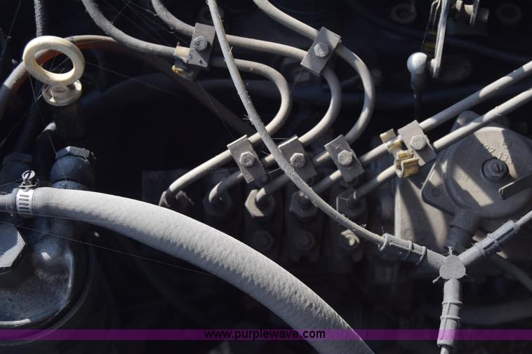 image for item J8010 1982 Mercedes Benz 300 SD