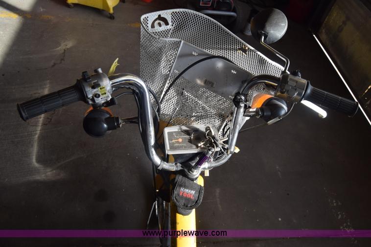 image for item K4756 1982 Yamaha Moped