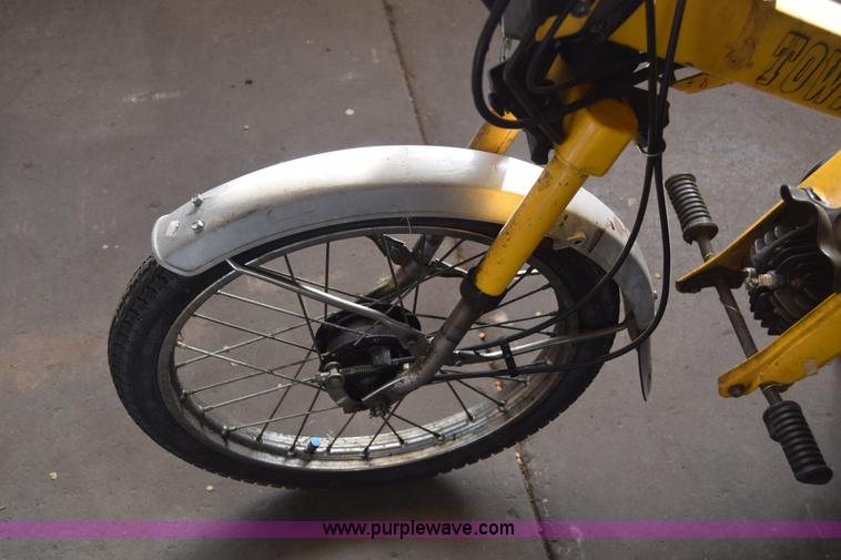 image for item K4756 1982 Yamaha Moped