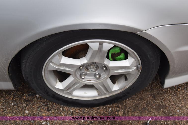 image for item K4823 2003 Hyundai Tiburon GT SUV