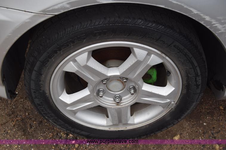 image for item K4823 2003 Hyundai Tiburon GT SUV