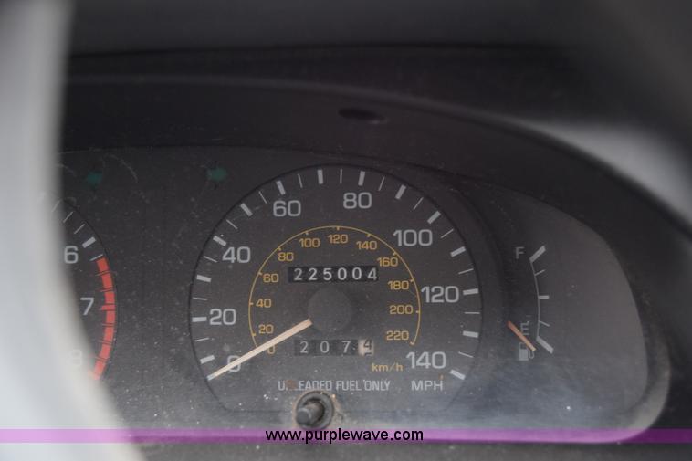 image for item K4824 1992 Toyota Camry DLX