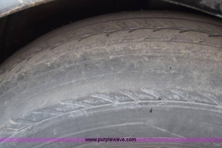 image for item K4824 1992 Toyota Camry DLX