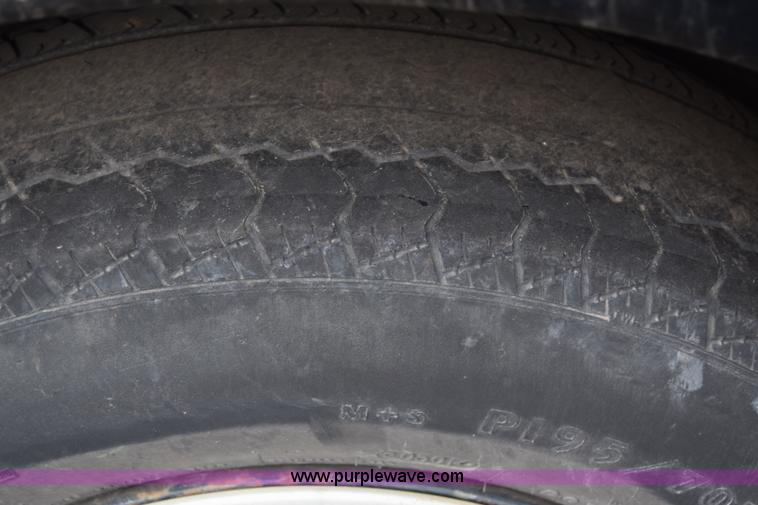 image for item K4824 1992 Toyota Camry DLX