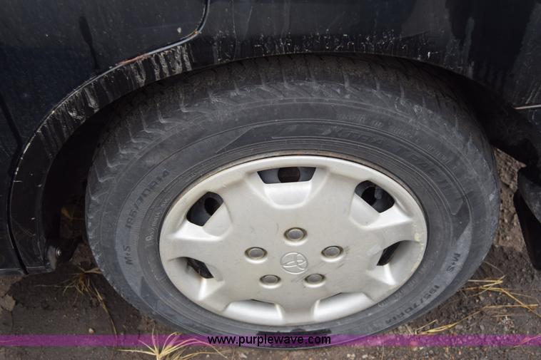 image for item K4824 1992 Toyota Camry DLX