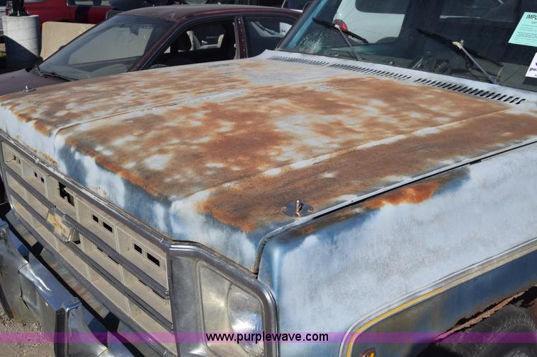 image for item K4829 1977 Chevrolet Bonanza 20 pickup truck