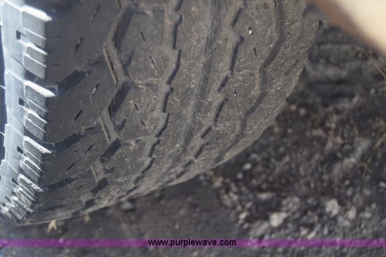 image for item K4829 1977 Chevrolet Bonanza 20 pickup truck