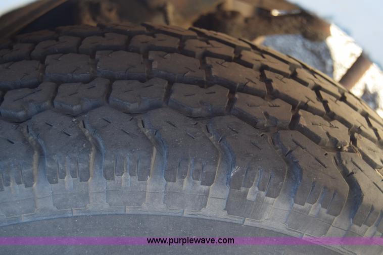 image for item K4829 1977 Chevrolet Bonanza 20 pickup truck