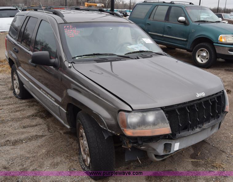 image for item K4996 2000 Jeep Grand Cherokee Laredo SUV