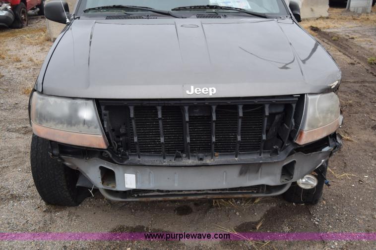 image for item K4996 2000 Jeep Grand Cherokee Laredo SUV