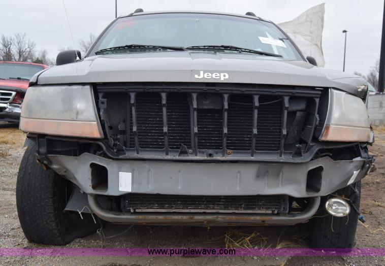 image for item K4996 2000 Jeep Grand Cherokee Laredo SUV