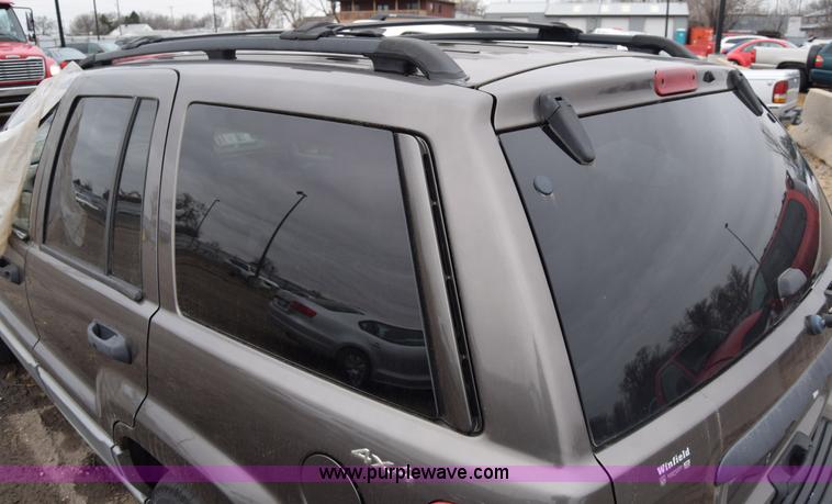 image for item K4996 2000 Jeep Grand Cherokee Laredo SUV