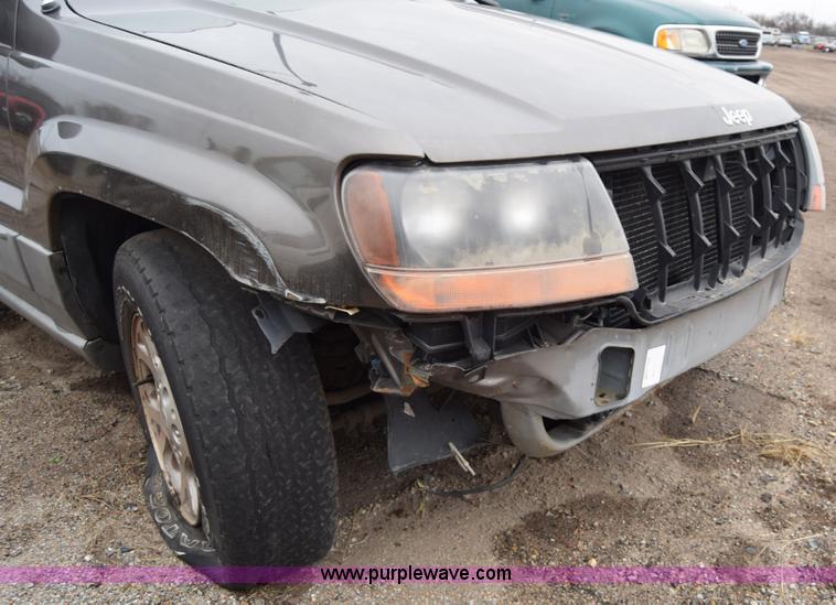image for item K4996 2000 Jeep Grand Cherokee Laredo SUV