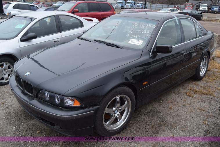image for item K4998 2002 BMW 525i