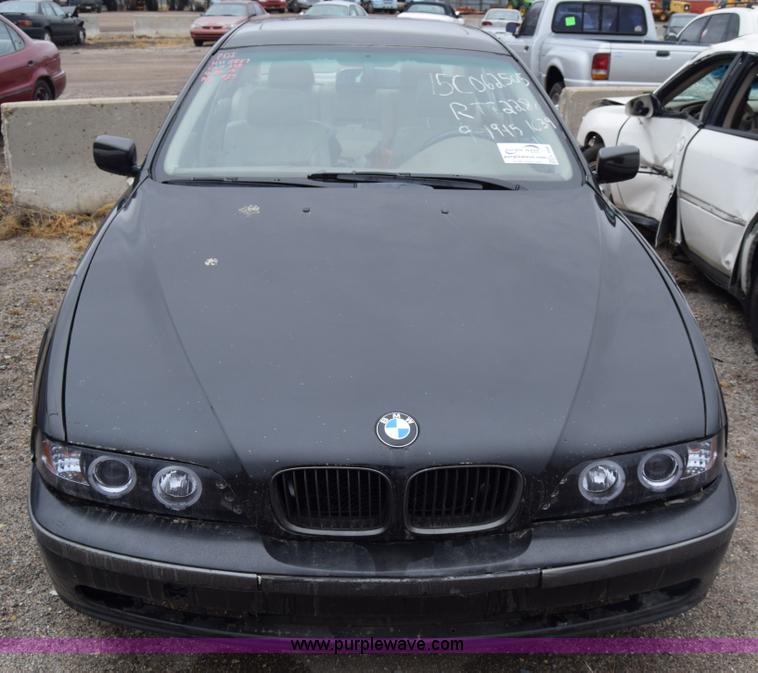 image for item K4998 2002 BMW 525i