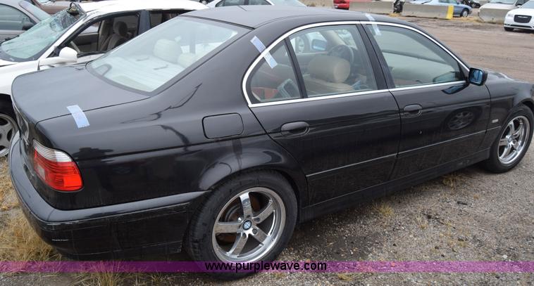 image for item K4998 2002 BMW 525i