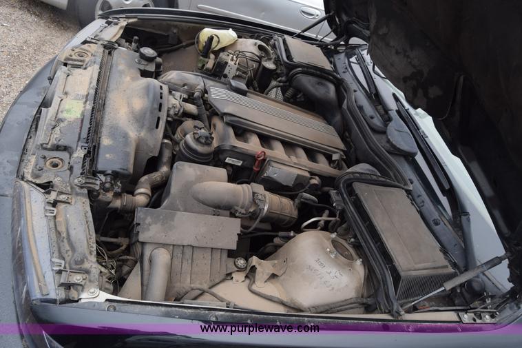 image for item K4998 2002 BMW 525i