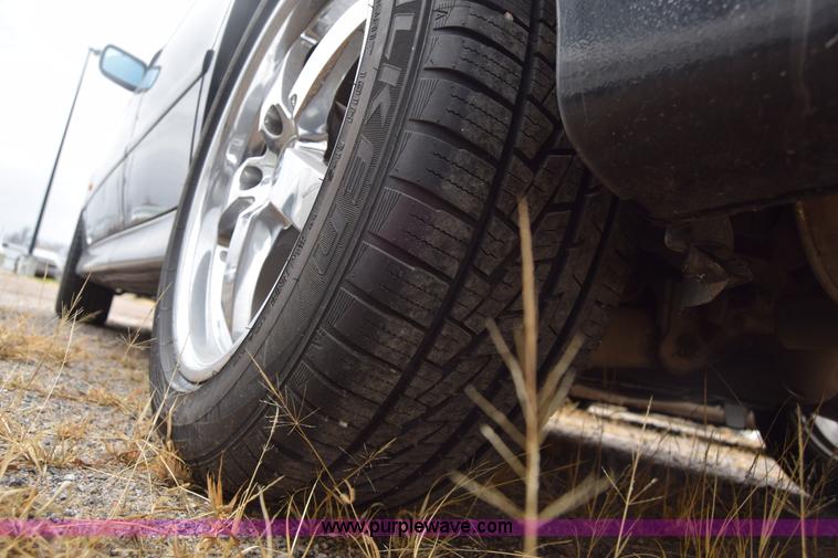 image for item K4998 2002 BMW 525i