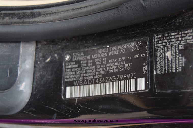 image for item K4998 2002 BMW 525i