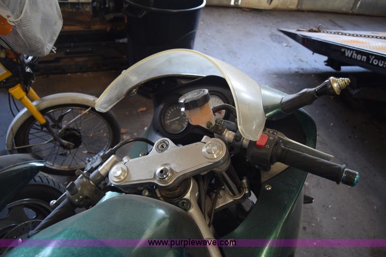 image for item L1012 2001 Suzuki SV650 SK1 motorcycle