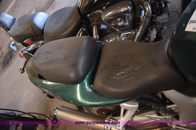 image for item L1012 2001 Suzuki SV650 SK1 motorcycle