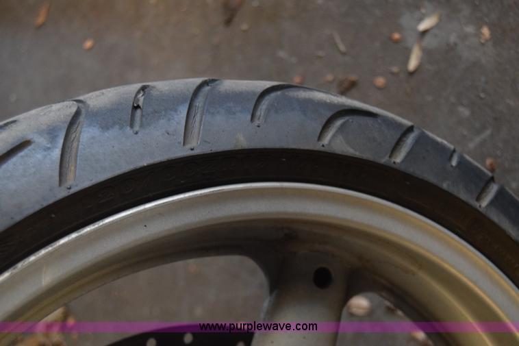 image for item L1012 2001 Suzuki SV650 SK1 motorcycle