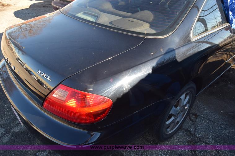 image for item L1013 2001 Acura CL