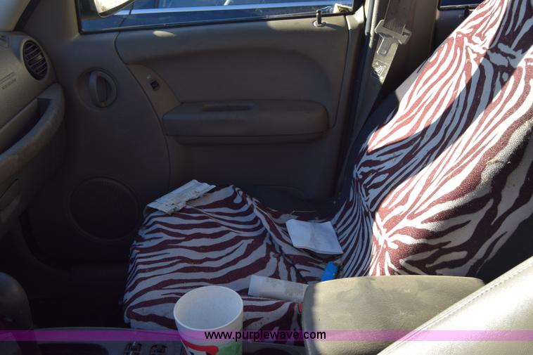 image for item L1016 2007 Jeep Liberty Sport SUV