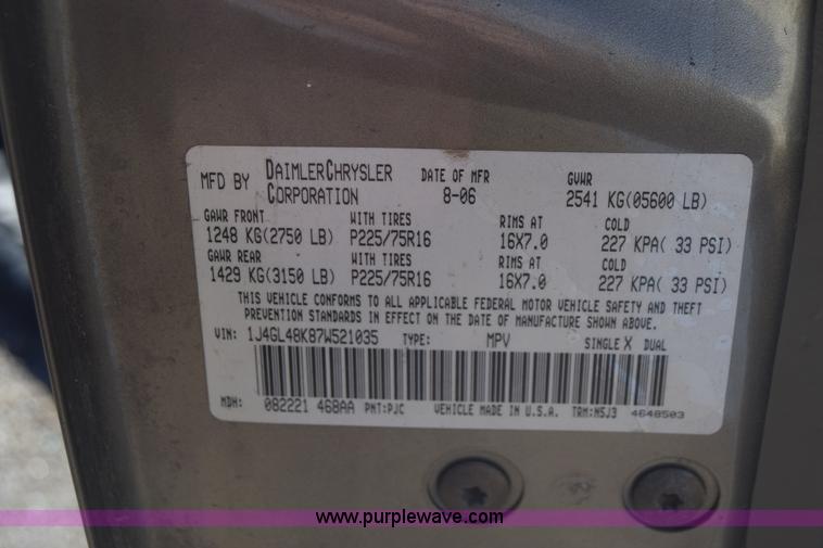 image for item L1016 2007 Jeep Liberty Sport SUV